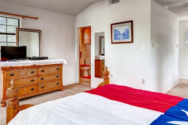 3BR House on Canyon Lake w/Private Gazebo! image 13