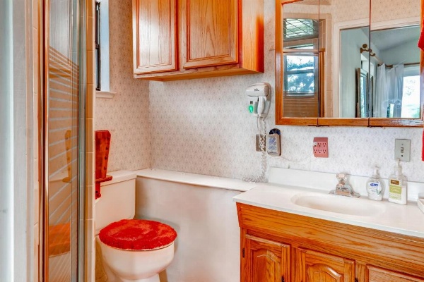 3BR House on Canyon Lake w/Private Gazebo! image 15